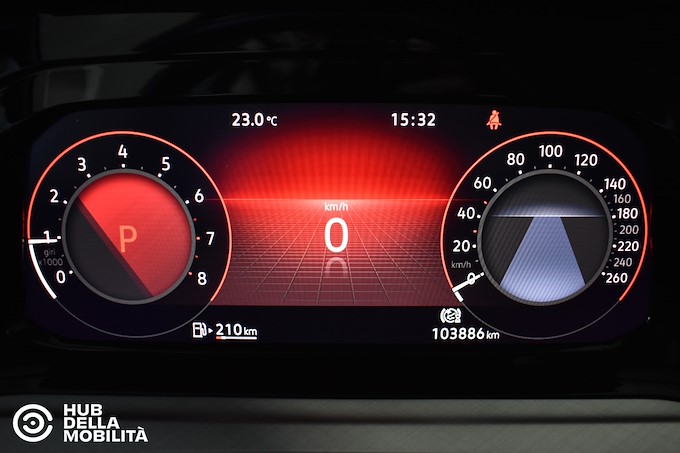 VOLKSWAGEN Golf 1.0 eTSI EVO DSG Life
